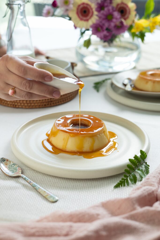 Pudim da Travessia: Brazilian condensed-milk flan with caramel sauce