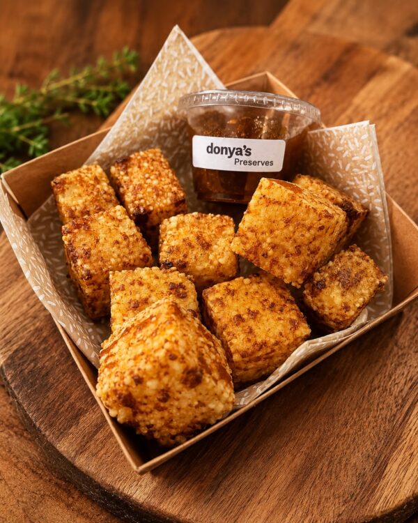 Dadinhos de tapioca: crispy tapioca and cheese bites with sweet and spicy apple chutney